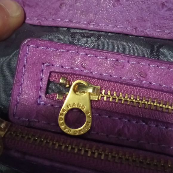 Marc by Marc Jacobs Ozzie Square Lucy Tote - Picture 5 of 7